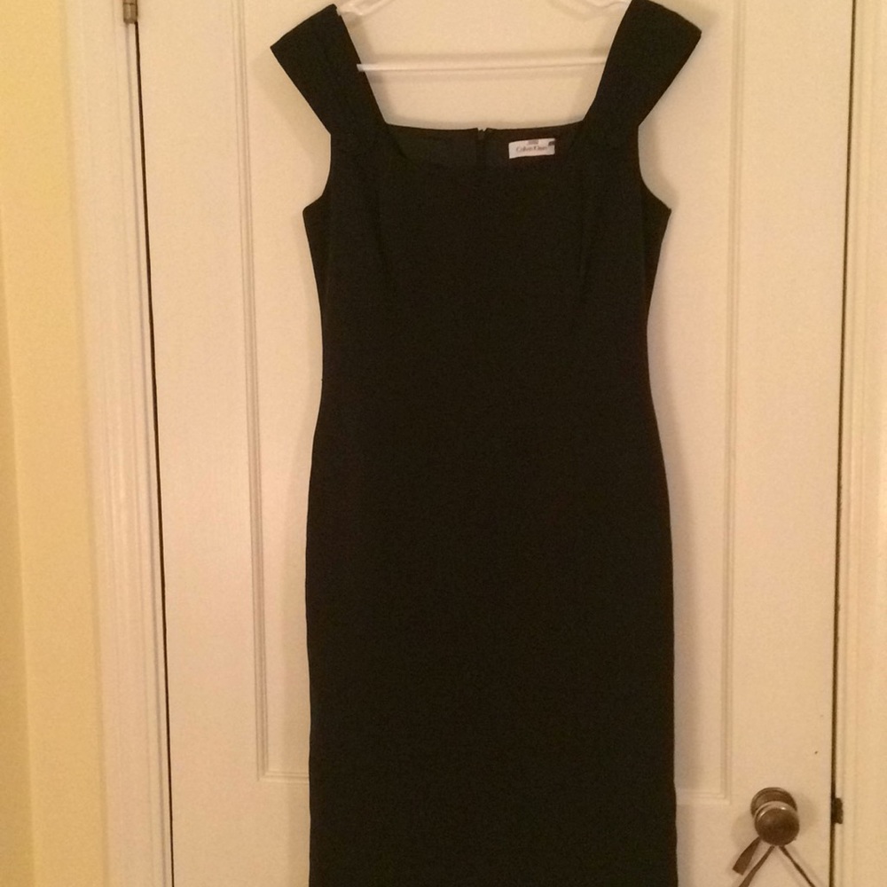 Gorgeous deep blue Calvin Klein dress. Size 6
